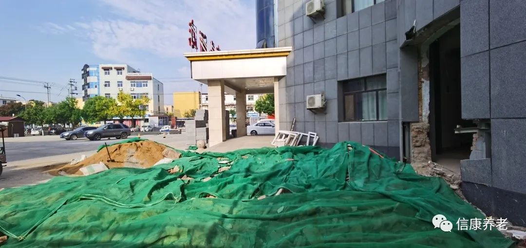 国庆节时代，，，，，，信康养老·嘉园施工现场热火朝天···