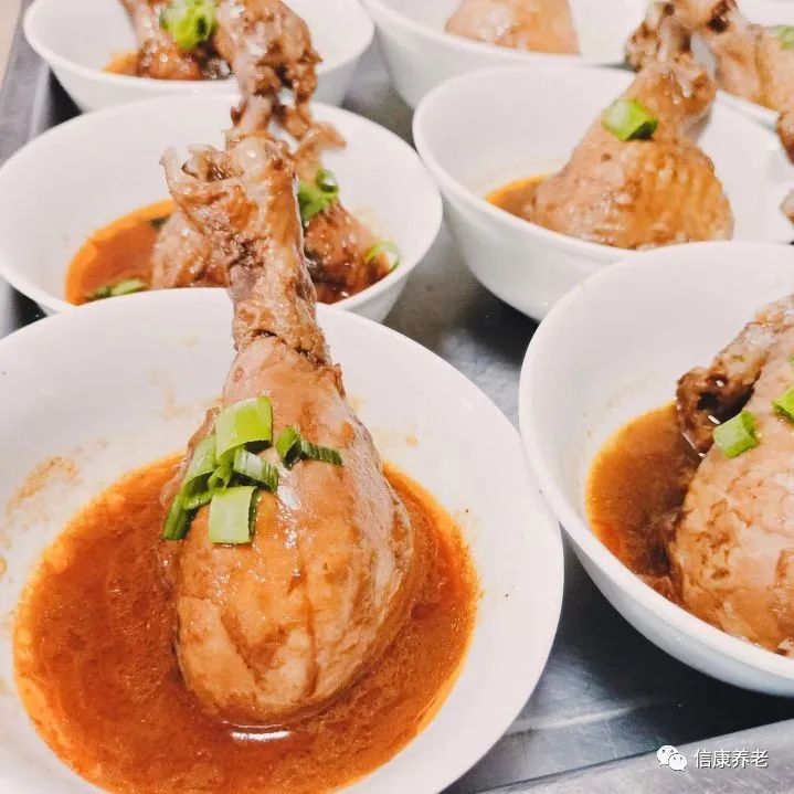 中秋逢国庆，，，双节共欢庆