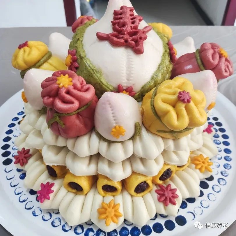 同寿同喜，，，信康迎来百岁老人生日会